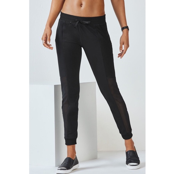Fabletics Pants - Fabletics Black Linda Mesh Jogger Size XL